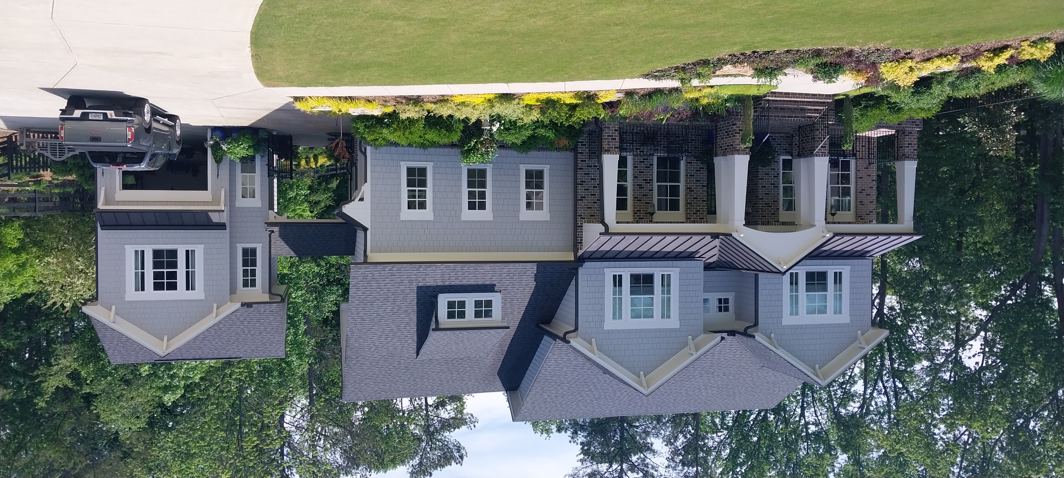 GORGEOUS CUMMING, GA HOME IS SPARKLING CLEAN AFTER RECEIVING A HOUSE WASH