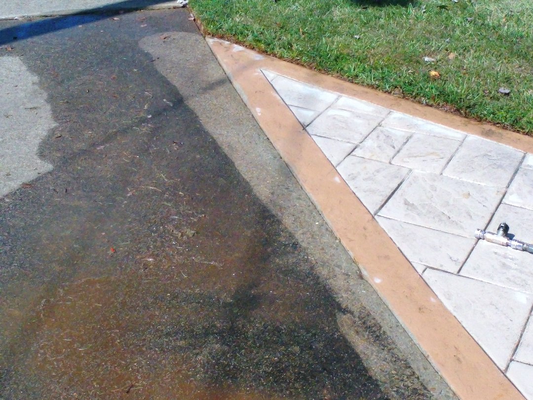 KEATON'S PRESSURE WASHING, LLC CLEANED THIS DIRTY DRIVEWAY, WALKWAY, PORCH AND GARAGE FLOOR IN 3 HOURS