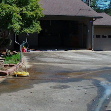 KEATONS-PRESSURE-WASHING-LLC-CLEANED-THIS-DIRTY-DRIVEWAY-WALKWAY-PORCH-AND-GARAGE-FLOOR-IN-3-HOURS 3