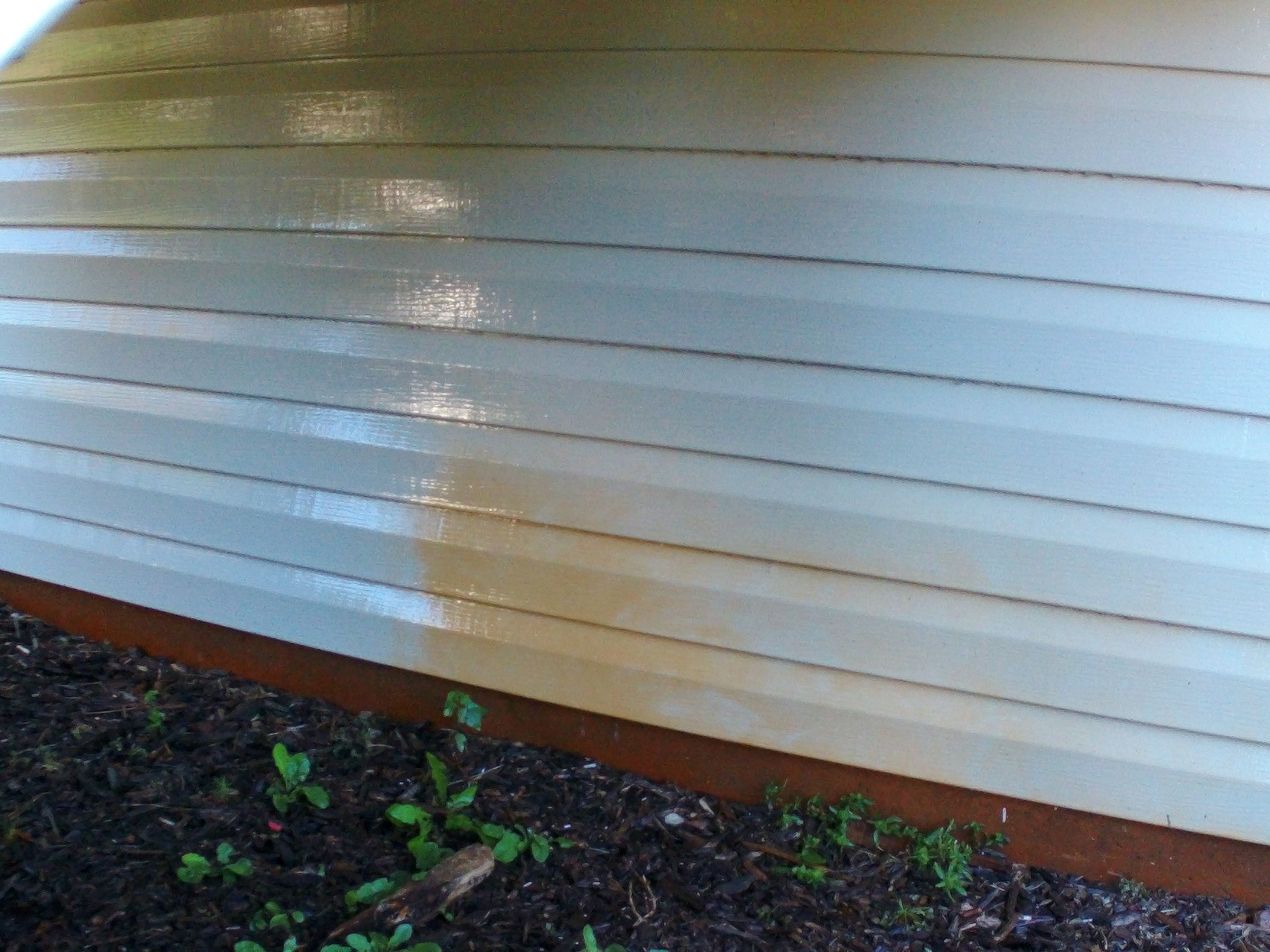 RED CLAY STAIN REMOVAL FROM HOUSE SIDING, CONCRETE, BRICKS AND STONEWORK